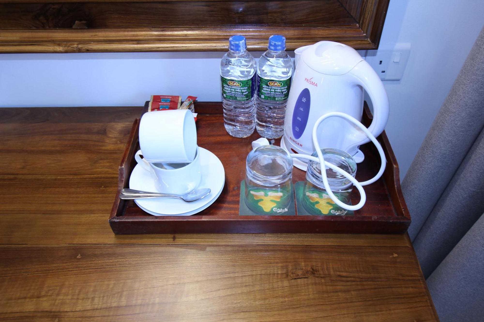 Hotel Refresh Blue Hikkaduwa Esterno foto